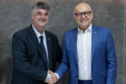 Pivetta e novo secretário