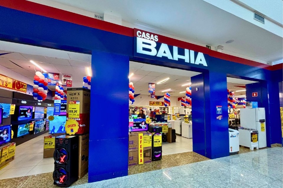 Casas Bahia é multada em R$ 5 milhões por publicidade enganosa e infrações contra os consumidores