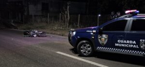 Motociclista morre após perder controle da moto e bater contra poste em Várzea Grande