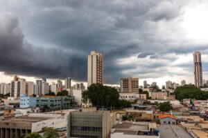 Após calorão, MT terá semana de chuva e temperaturas mais amenas